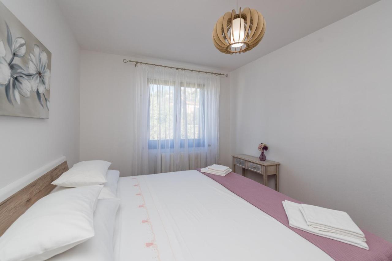Stedi Apartment Lukoran Exteriör bild